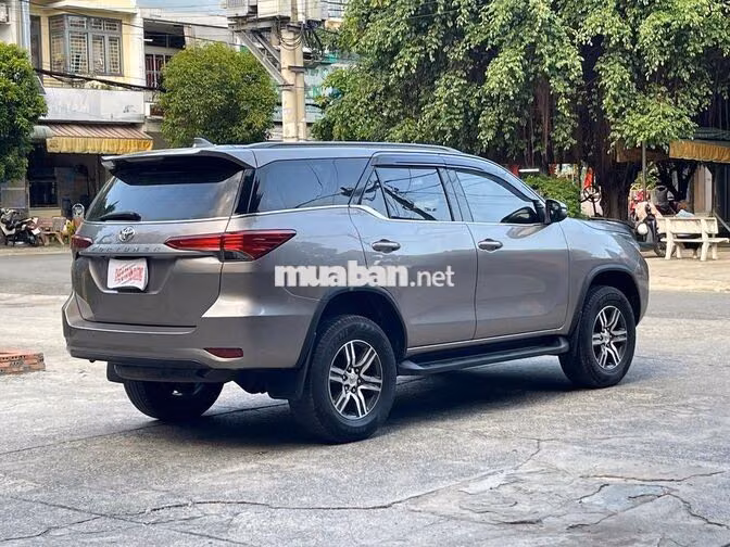 Toyota Fortuner 2019 Dầu Số sàn Nâu