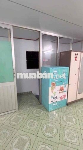 Nhà gần gigamal gần chợ hiệp bình có sẵn máy lạnh 2 phòng ngủ