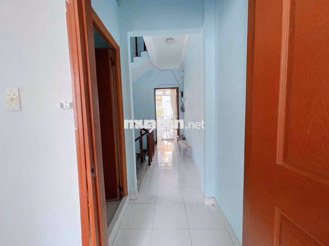 CHO THUÊ Căn Hộ 2 phòng Ban Công rộng 50m2 ngay sát bên Văn Lang cs3