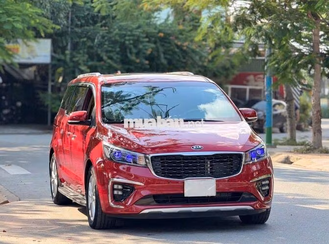 Kia Sedona Full Dầu 2019 Đỏ 70.000 km