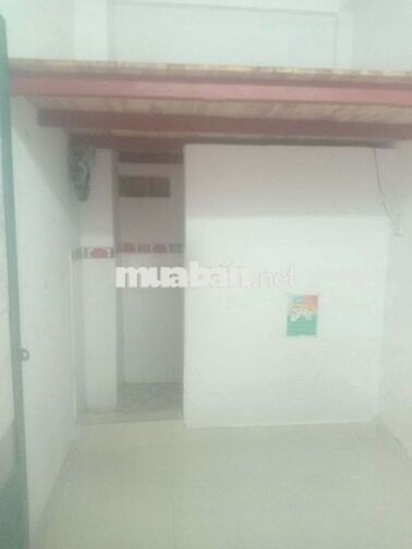 phòng giá rẻ,có toilet riêng,điện nước riêng,gần chợ,có internet