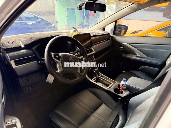 Mitsubishi Xpander Cross 2025 Trắng 30000 km