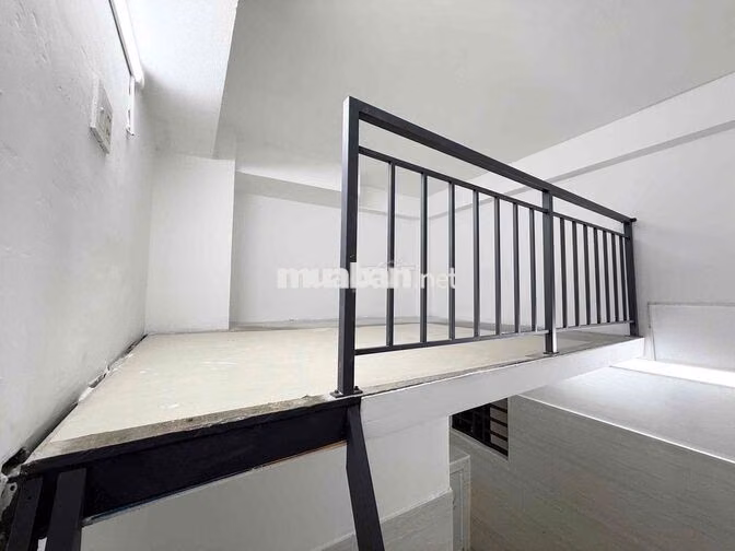 Phòng Trọ Duplex Ngay Gần Emart