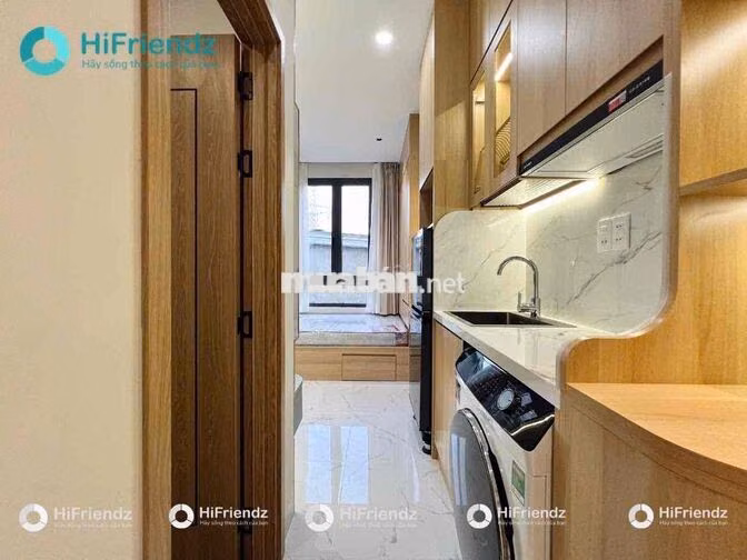 Khai Trương Studio Ban Công Ngay Học Viện Cán Bộ, Hàng Xanh, Hutech