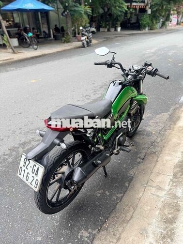Kimco K-Pipe 50cc Đen, Xanh lá Rin êm