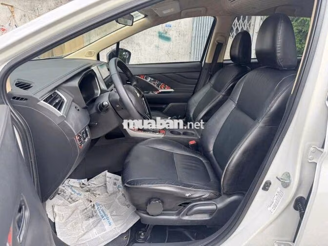Mitsubishi Xpander Premium 2020 Trắng Số tự động