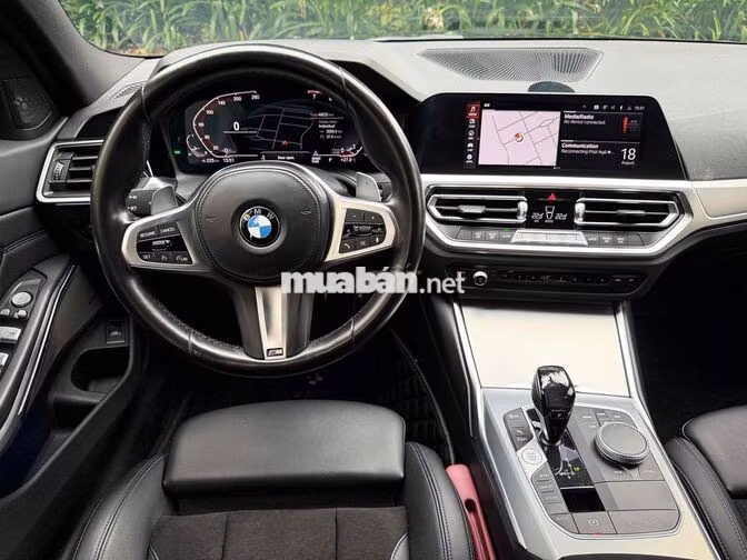 BMW 320i M-Sport 2022 4v5 km