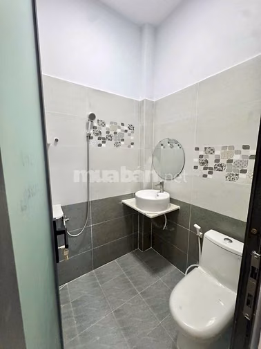 QUẬN 1 - NHÀ ĐẸP - GIÁ 4 TỶ 3 