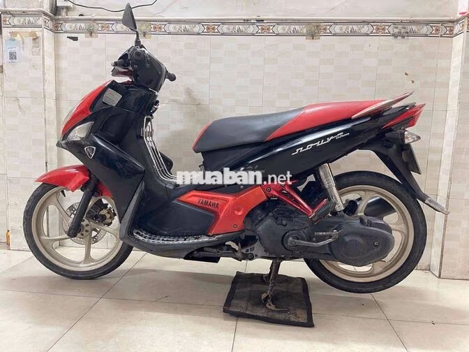 NOUVO 2011 BS 93 CÓ GL ĐỖI XE