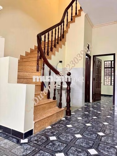 CHÍNH CHỦ CHO THUÊ NHÀ NGUYÊN CĂN HẺM XE TẢI LỚN ĐƯỜNG LÊ ĐỨC THỌ - PH