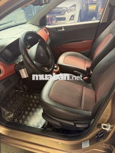 Hyundai Grand i10 2018 Nâu Tự động 57.000km