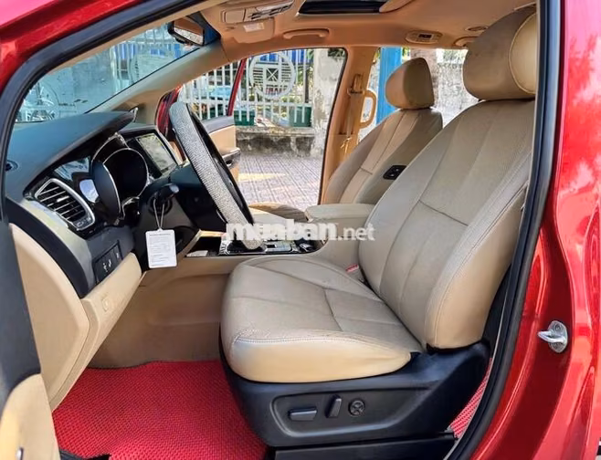 Kia Sedona 2019 Dầu 70.000 km Đỏ