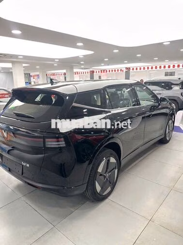 VinFast VF8 All new 2026 SUV điện Đen
