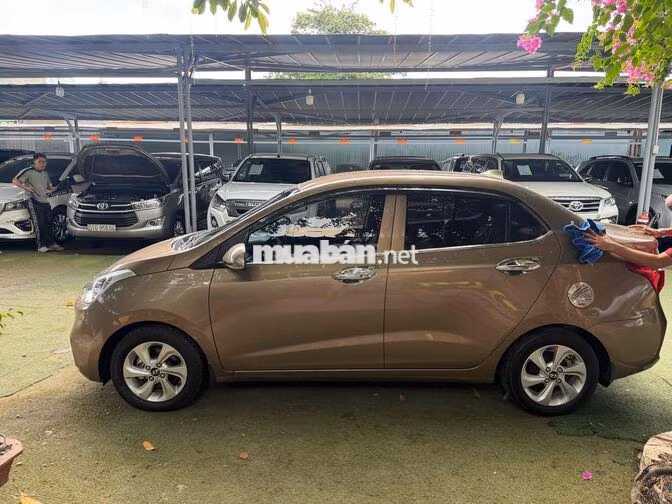 Hyundai Grand i10 2018 Nâu Tự động 57.000km