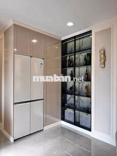 Bán căn hộ 85m2, 2PN, 2WC, Park 7, full nội thất,Vinhomes Central Park