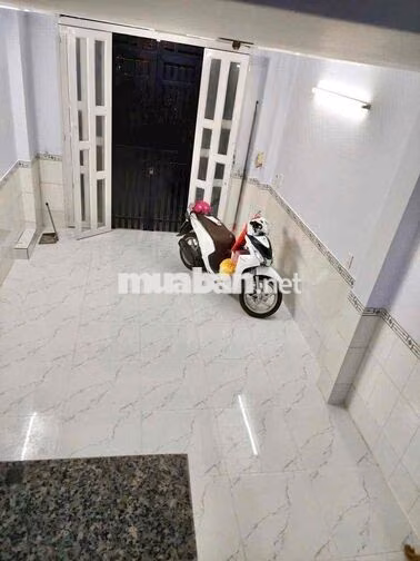 Nhà 3,7x8m 3Lầu (3PN 3WC) Hẻm Xe Tải. HƯƠNG LỘ 2. BÌNH TÂN