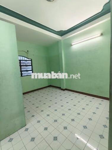 MT Huyện Toại P12 Q.11- 4x18m Trệt 3 lầu ST 6PN 5WC-Giá 18tr/th