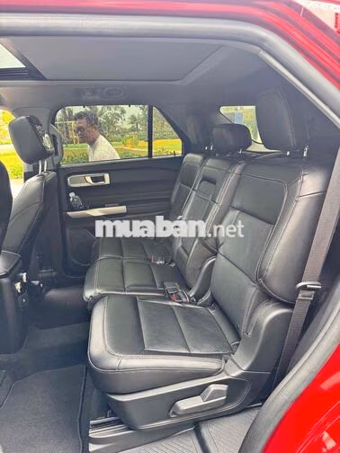 Ford Explorer Limited 2023 đăng ký 10/2024