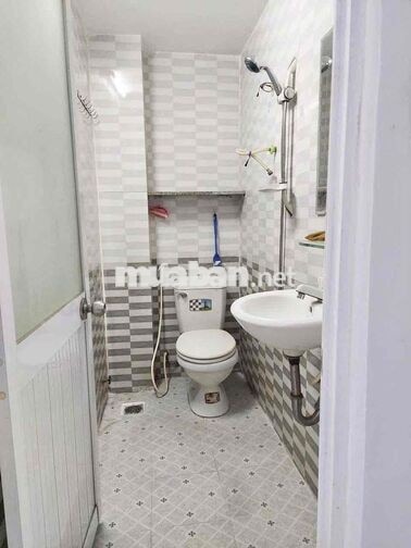 Nhà 3,7x8m 3Lầu (3PN 3WC) Hẻm Xe Tải. HƯƠNG LỘ 2. BÌNH TÂN