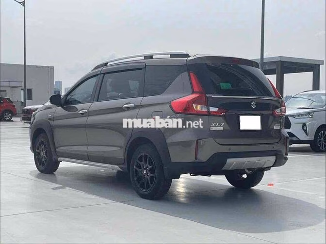 Suzuki XL7 Hybrid 2025-Odo : 10.000km - Màu : Xám