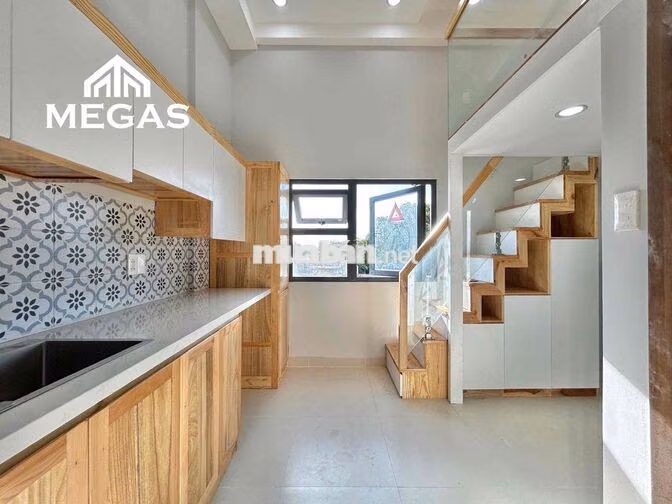 DUPLEX NGAY NGÃ TƯ THỦ ĐỨC - NGÃ TƯ BÌNH THÁI