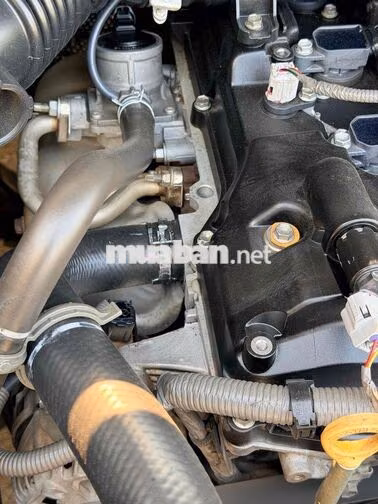 Toyota Innova 7 chỗ Bạc