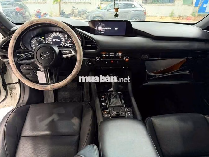 Mazda 3 2022 Sport Premium 1.5L, màu trắng,6v7km