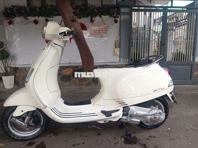Piaggio Vespa LX125 Trắng Nguyên bản