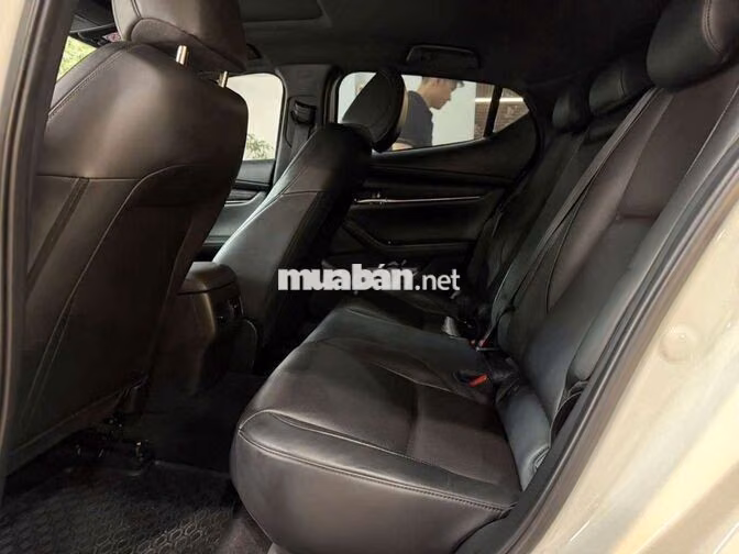Mazda 3 2022 Sport Premium 1.5L, màu trắng,6v7km