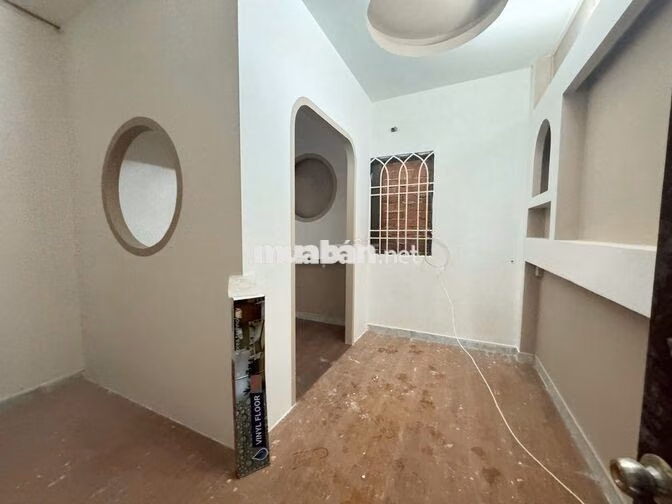 STUDIO tách bếp mới 100% Ngay ĐH UEH Bách Khoa Huflit Mở