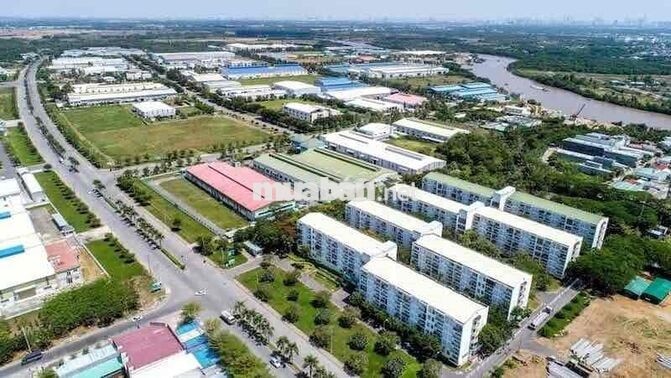TUYỂN 2 NAM BẢO VỆ CHO NHÀ MÁY SX GỖ ✅♦️. LƯƠNG CAO