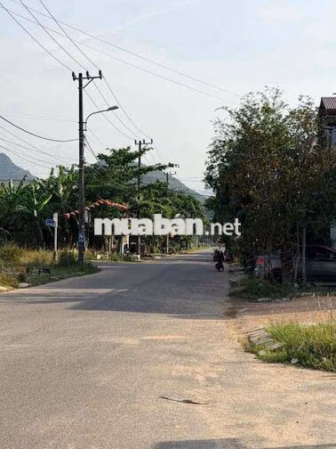 chính chủ bán đất đường hoàng phê  hoà sơn phường hoà khánh đà nẵng