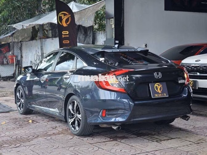 Honda Civic 1.5L Turbo 2018 Xám