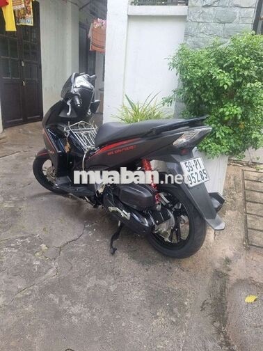 Honda Air Blade Đen Thể Thao Tiết Kiệm Xăng