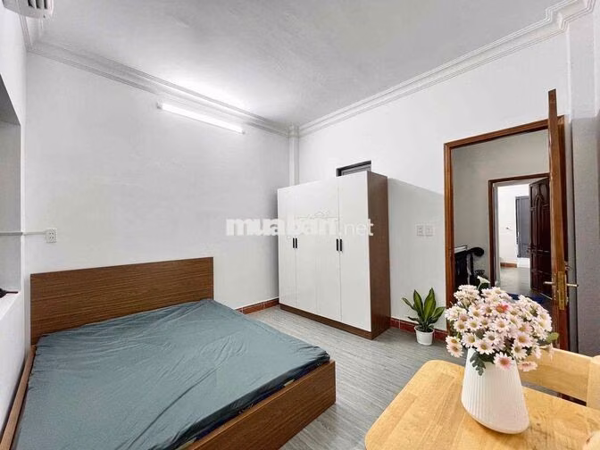 Căn Hộ Studio tách Bếp - Full Nội Thất - 25m2 - Khu Hoàng Hoa Thám