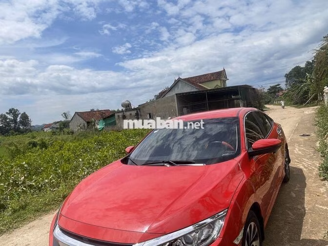 Honda Civic 1.8 E 2018 66000 km Đỏ