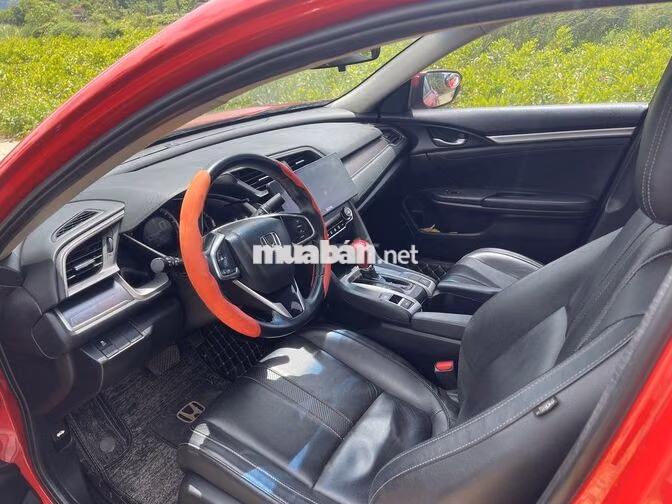 Honda Civic 1.8 E 2018 66000 km Đỏ