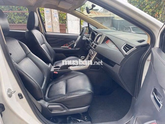 Mitsubishi Xpander Premium 2020 Số tự động Trắng