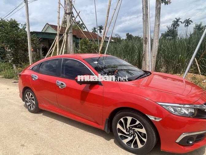 Honda Civic 1.8 E 2018 66000 km Đỏ