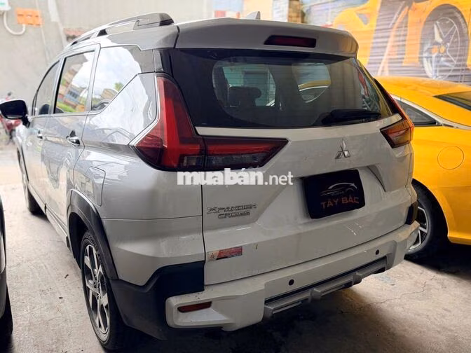 Mitsubishi Xpander Cross 2025 Trắng 3 vạn km