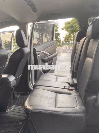 Mitsubishi Xpander Pre 1.5 AT 2025 - Màu : Trắng