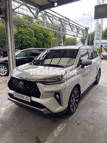 Toyota Veloz Cross Top 2025 / xe đẹp như mới