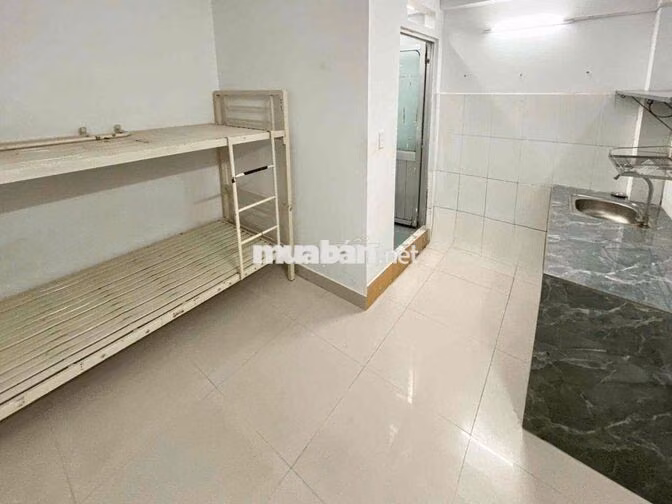 cho thuê gác lửng/studio sát TDTU chỉ từ 3 🍠 6