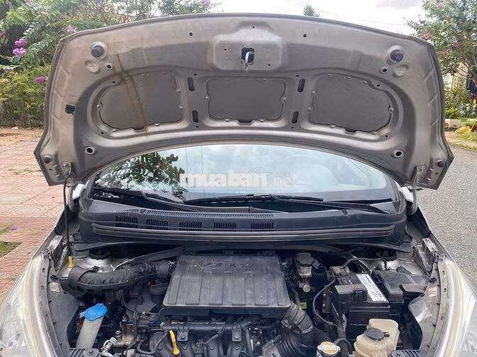 Hyundai Grand i10 2020 Số sàn Bạc