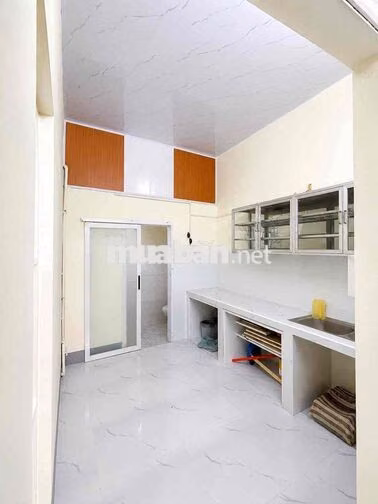 Bán nhà lô góc hẻm 3,5m Quận 7 – 2 tầng – Không quy hoạch/Lộ giới