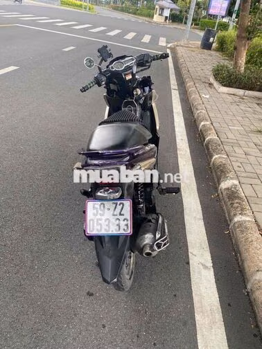 Yamaha Nouvo SX Tím, Vàng cát