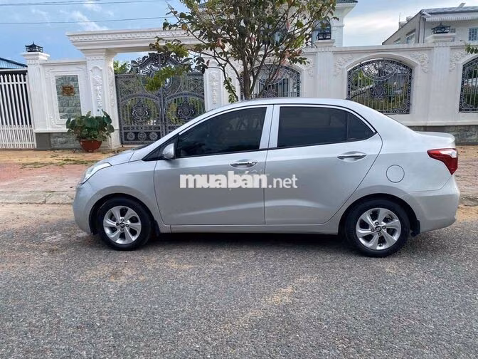 Hyundai Grand i10 2020 Số sàn Bạc