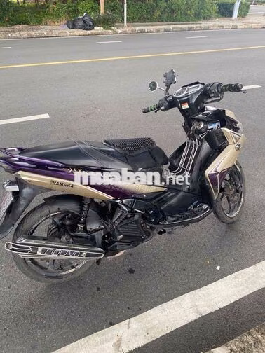 Yamaha Nouvo SX Tím, Vàng cát