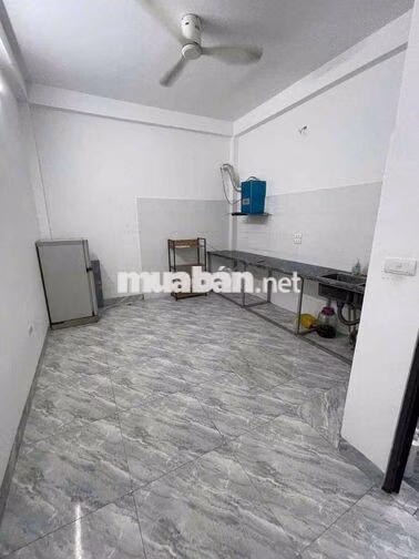 CHO THUÊ NHÀ NGUYÊN CĂN MỚI XÂY PHÚC LỢI - Ô TÔ ĐỖ GẦN - 4PN -8TRIỆU