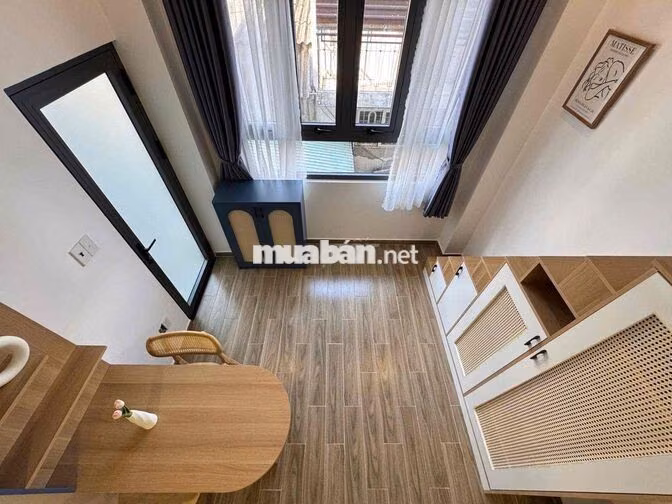 DUPLEX CỬA SỔ TRỜI CAO CẤP GẦN NGÃ TƯ PHÚ NHUẬN CV HOÀNG VĂN THỤ